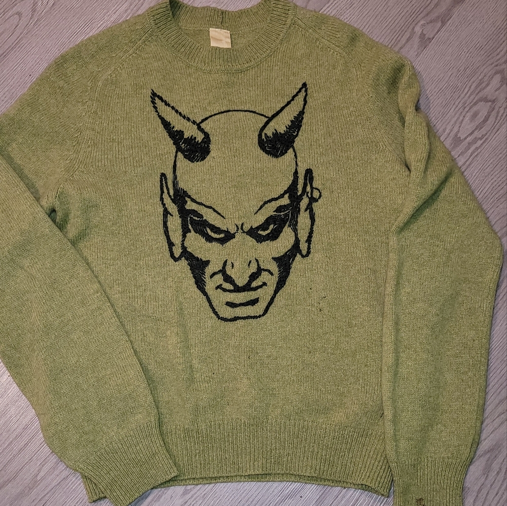 Excellent Condition Block Demon Time wool sweater Moss Green size large